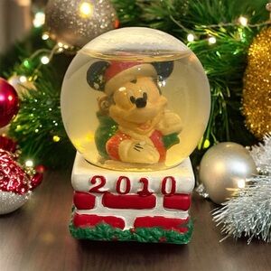 Disney Mickey Mouse 2010 Christmas Mini Snow Globe JC Penney Exclusive Holiday